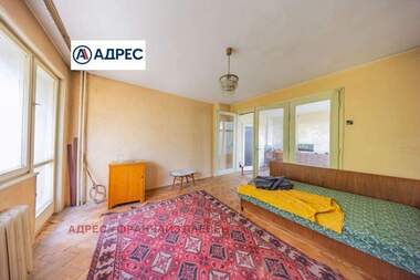 Verkauf - Wohnung in Zentar,  Wraza