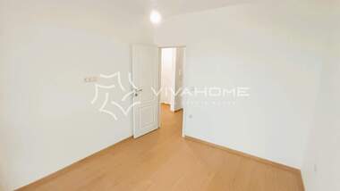Продажба - Апартамент в Пчелина,  Варна
