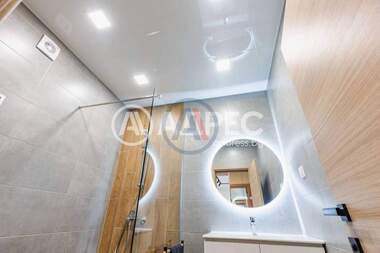 For sale - Apartment in Vazrajdane 1,  Varna