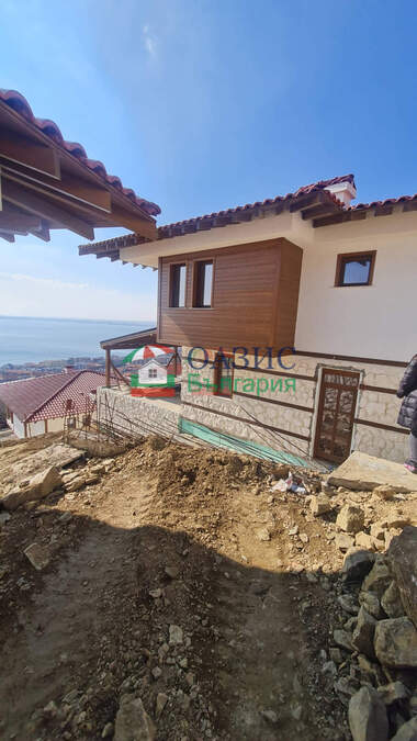For sale - House in Sveti Vlas,  Burgas