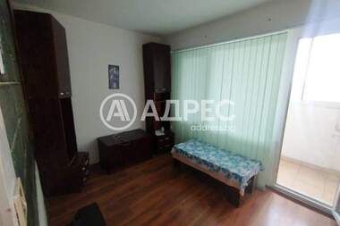 Vânzare - Apartament în Hale,  Iambol