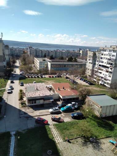 Verkauf - Wohnung in Mladost 2,  Warna