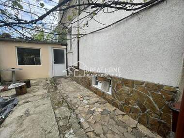 Verkauf - Etage von Haus in Kooperatiwen  pazar,  Targowishte