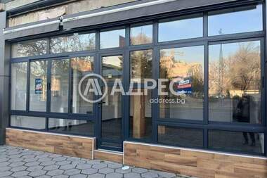 Ενοίκιο - Κατάστημα σε Център,  Пловдив