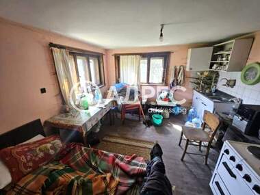 For sale - House in Govedarci,  Sofia Oblast
