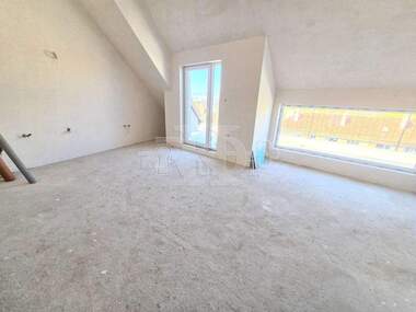 Verkauf - Wohnung in Kolhozen pazar,  Warna