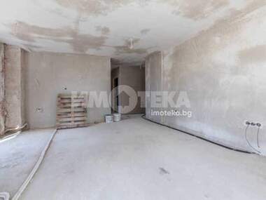 For sale - Apartment in Vazrajdane 1,  Varna