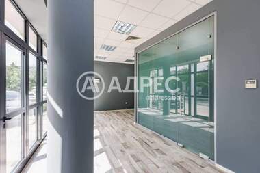For rent - Office in Saints Constantine and Helena,  Varna