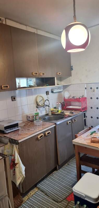 Продажба - Апартамент в Център,  Разград