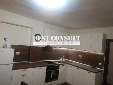 Închiriere - Apartament în Hășove,  Ruse