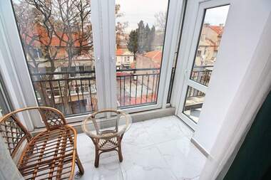 Miete - Wohnung in Zentar,  Burgas
