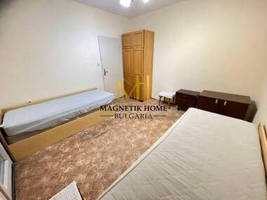 Închiriere - Apartament în Bratia Miladinovi,  Burgas