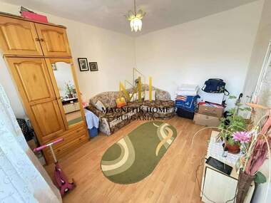 Vânzare - Apartament în Atia,  Burgas