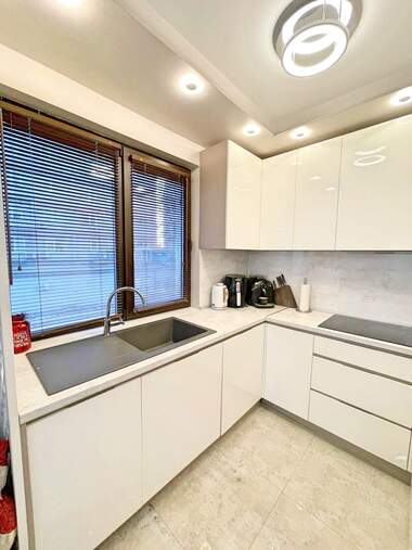 Închiriere - Apartament în Țentăr,  Burgas
