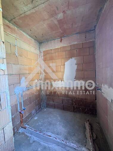 Satış - Apartman olarak Vinica,  Varna