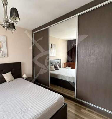 Închiriere - Apartament în Karlovo,  Plovdiv