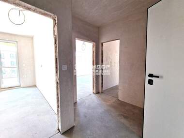 Vânzare - Apartament în Kărșiaka,  Plovdiv