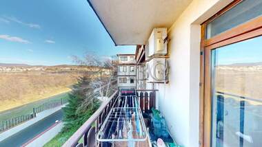 Vânzare - Apartament în Koșarița,  Burgas