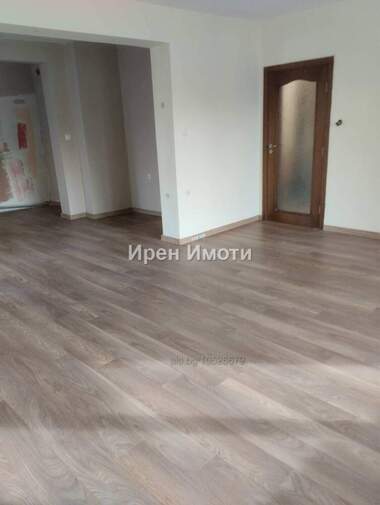 Verkauf - Wohnung in Wasil Lewski,  Iambol
