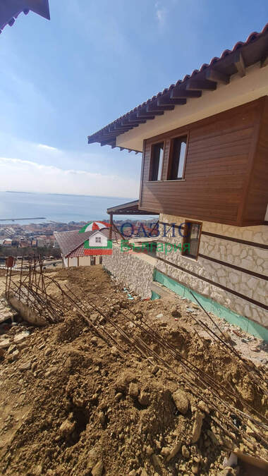 For sale - House in Sveti Vlas,  Burgas