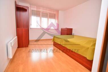Kira - Apartman olarak Liatno kino Trakia,  Varna
