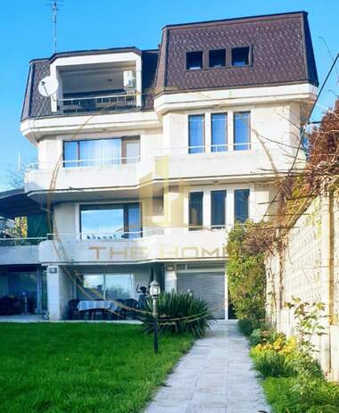 Miete - Etage von Haus in Trakata,  Warna