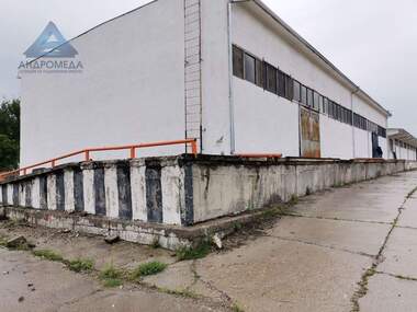 Miete - Industriegebäude in Industrialna zona - Zapad,  Plewen