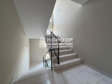 Vânzare - Apartament în Ostromila,  Plovdiv