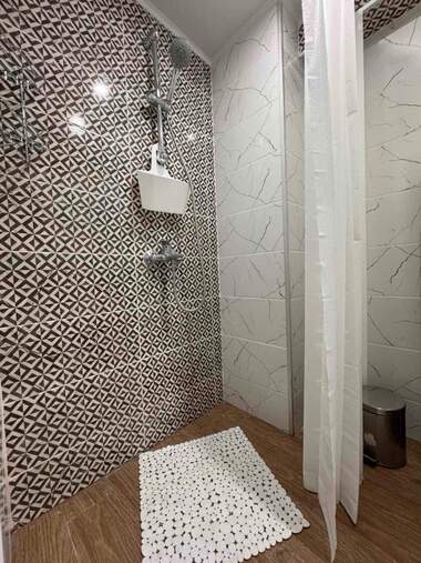 Închiriere - Apartament în Țentăr,  Burgas