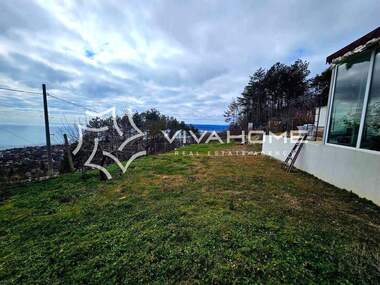 For sale - House in Akchelar,  Varna