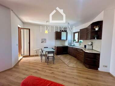 Продажба - Апартамент в Чайка,  Варна