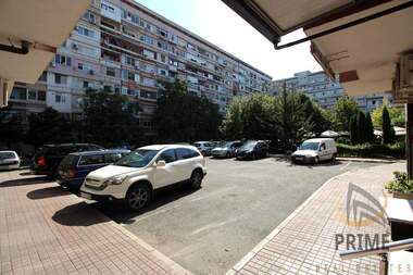 Închiriere - Apartament în Slaveîkov,  Burgas