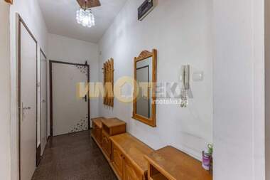 For sale - Apartment in Mladost 2,  Varna