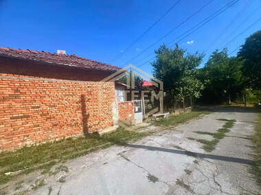 Verkauf - Haus in Bazowez,  Ruse