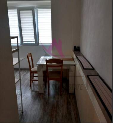 Închiriere - Apartament în Văzrajdane 1,  Varna