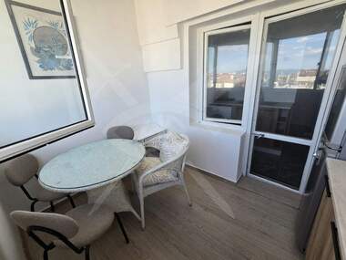 Miete - Wohnung in Zentar,  Burgas