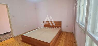 Продажба - Апартамент в 9-ти квартал,  Плевен