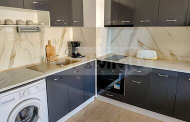 Vânzare - Apartament în Balceik,  Dobrice