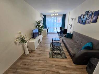 Miete - Wohnung in Mladejki halm,  Plowdiw