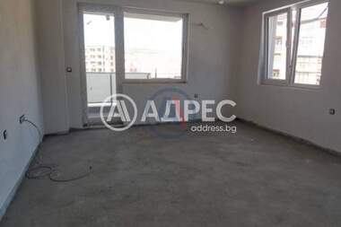 For sale - Apartment in Ostromila,  Plovdiv