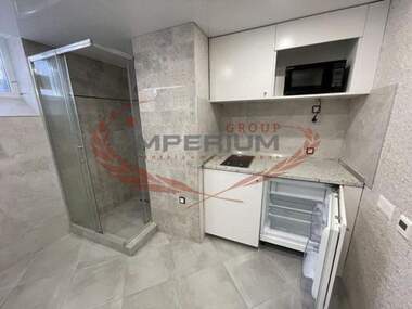 Închiriere - Apartament în Grățka mahala,  Varna