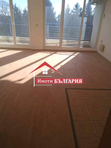 Vânzare - Apartament în Balceik,  Dobrice