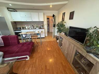 Vânzare - Apartament în Slaveîkov,  Burgas