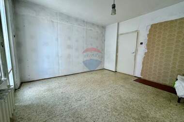 Vânzare - Apartament în Văzrajdane,  Ruse