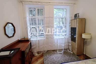 Închiriere - Apartament în Center,  Varna