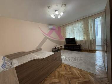For rent - Apartment in Konfuto,  Varna