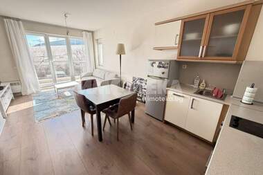 Închiriere - Apartament în Simeonovo,  Sofia