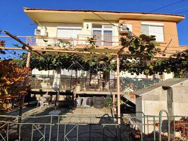 For sale - House in Kosharitsa,  Burgas