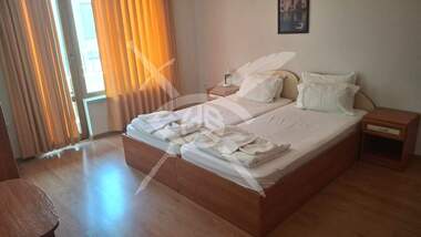 Vânzare - Apartament în Nesebăr,  Burgas