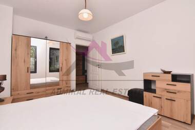 For rent - Apartment in VINS - Cherven ploshtad,  Varna